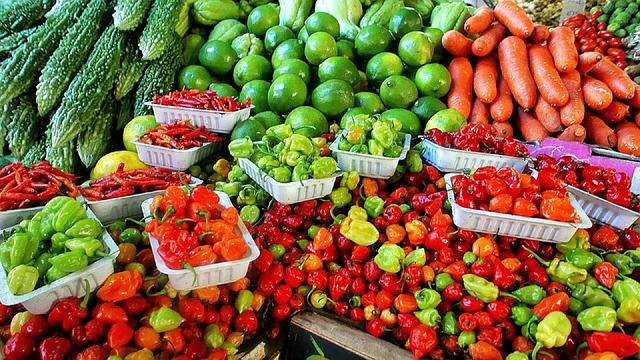 Frisches Gemüse vom Wochenmarkt in Ulm